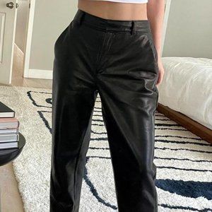 Aritzia - Black - Vegan Leather - Babaton Command Pant